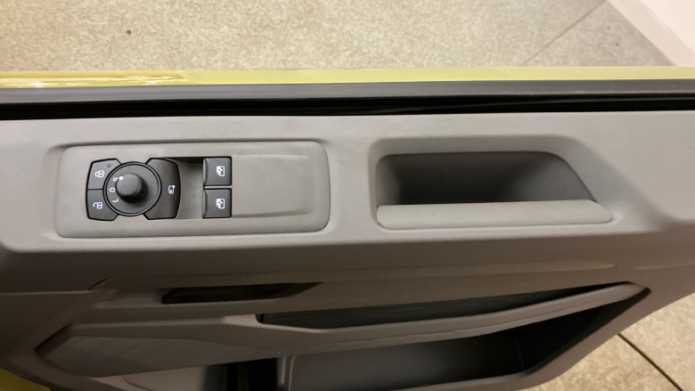 Volkswagen Transporter T28 Swb Diesel 2.0 TDI 150 Commerce Pro Van